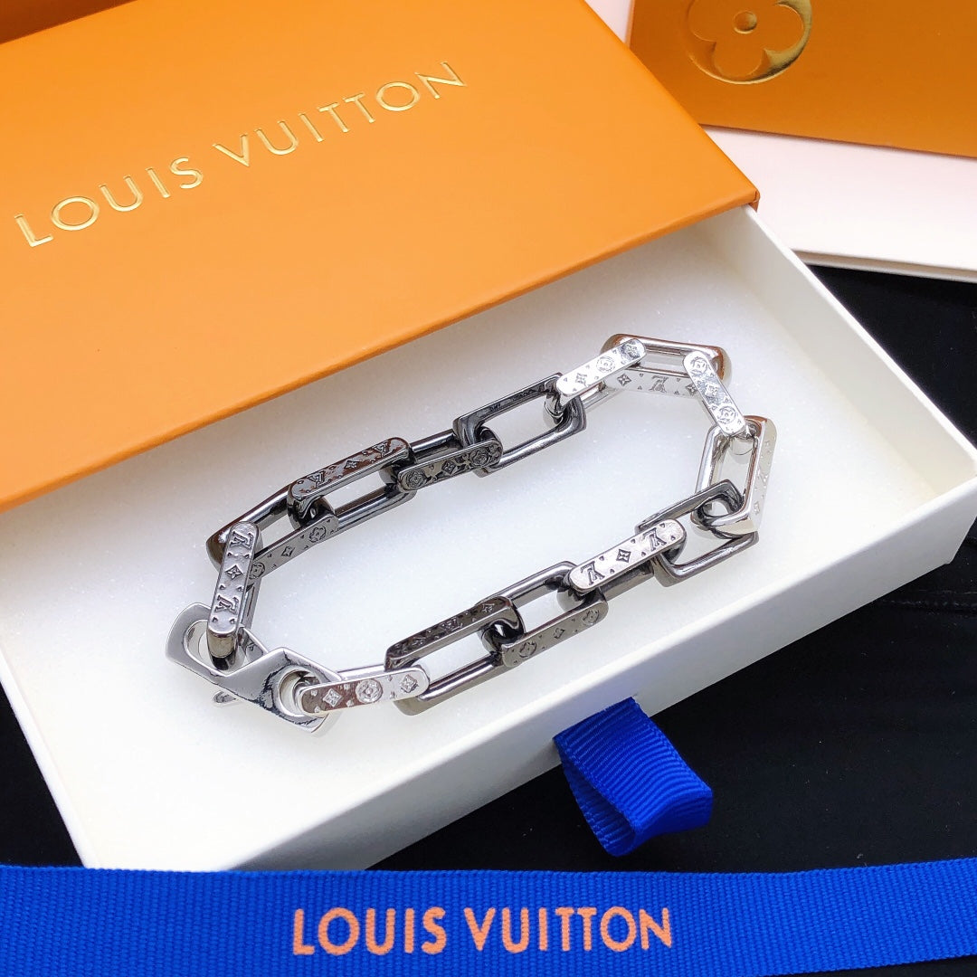 Louis Vuitton Luxury Bracelet | Timeless Design & Boutique-Grade Quality 77