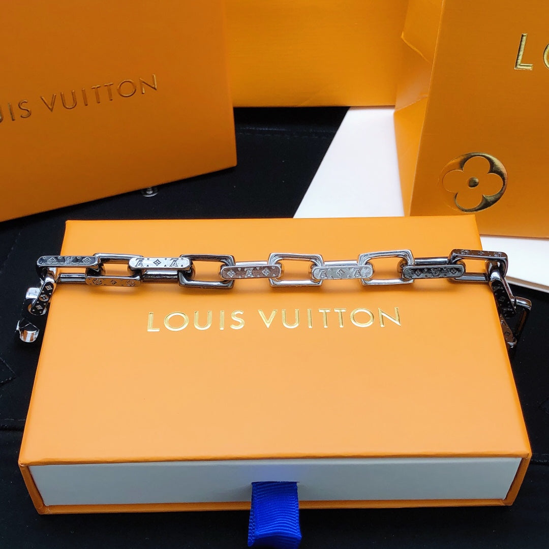 Louis Vuitton Luxury Bracelet | Timeless Design & Boutique-Grade Quality 77