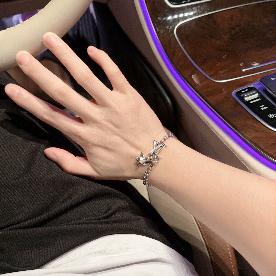 Louis Vuitton Luxury Bracelet | Timeless Design & Boutique-Grade Quality 78