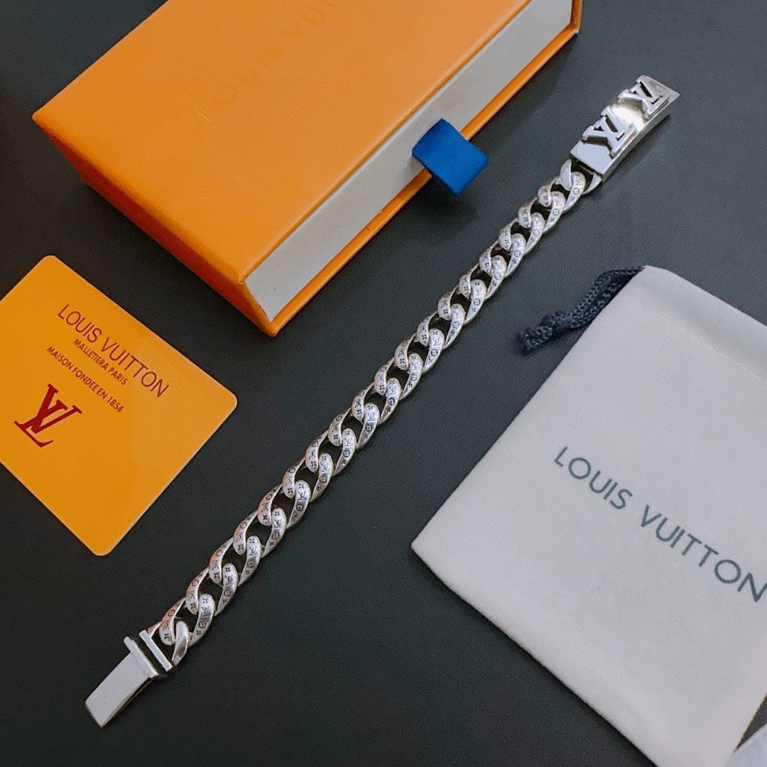 Louis Vuitton Luxury Bracelet | Timeless Design & Boutique-Grade Quality 79