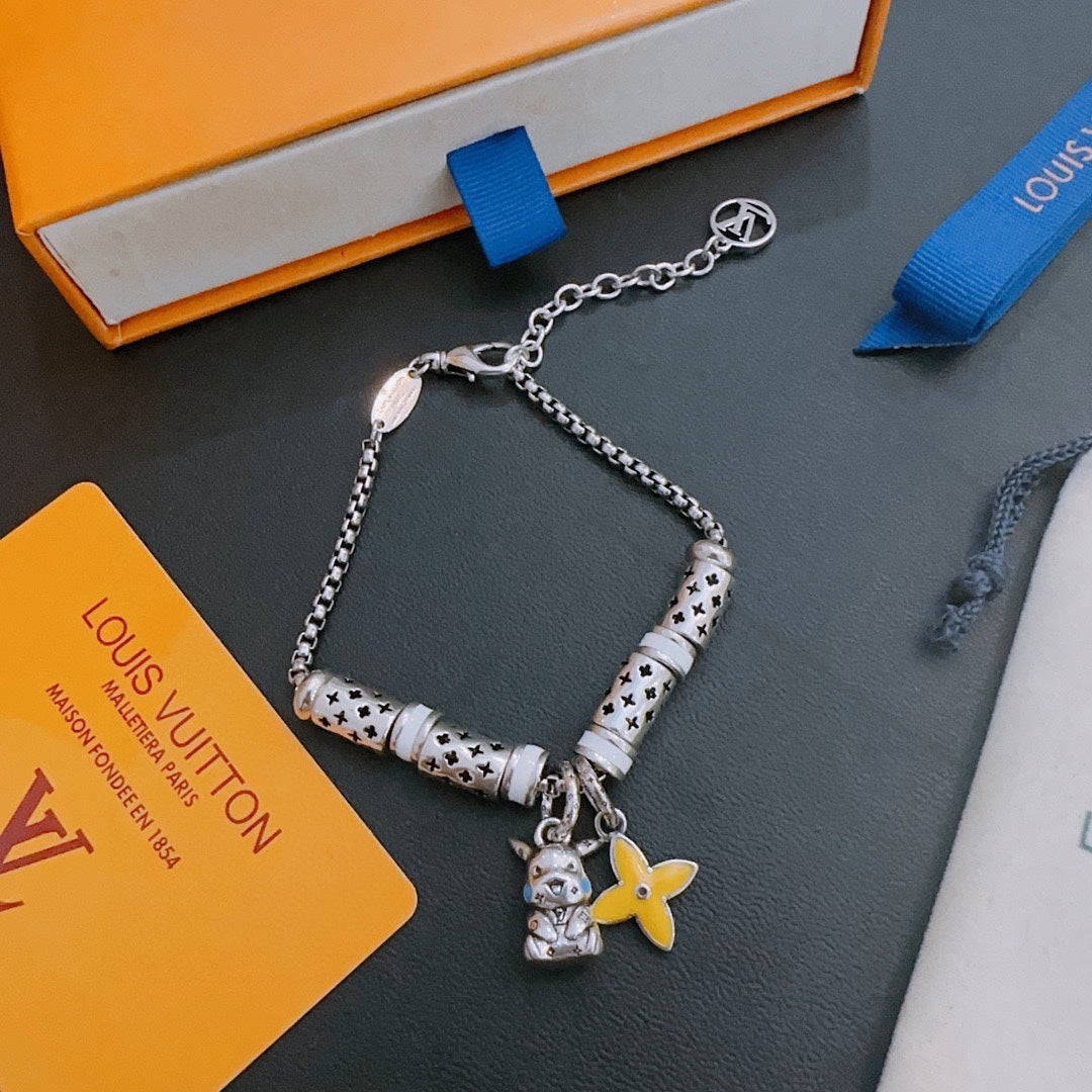 Louis Vuitton Luxury Bracelet | Timeless Design & Boutique-Grade Quality 90