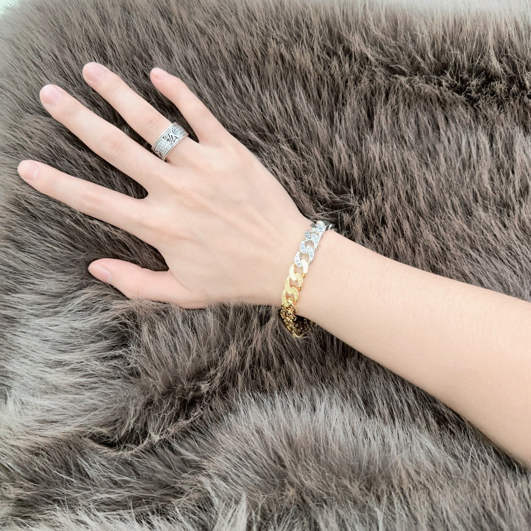 Louis Vuitton Luxury Bracelet | Timeless Design & Boutique-Grade Quality 95