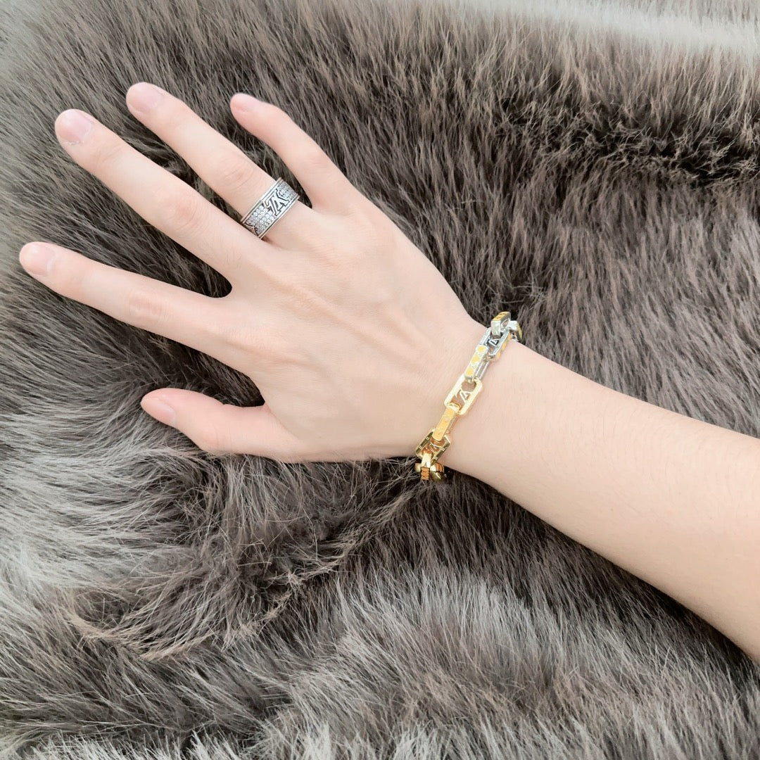 Louis Vuitton Luxury Bracelet | Timeless Design & Boutique-Grade Quality 96