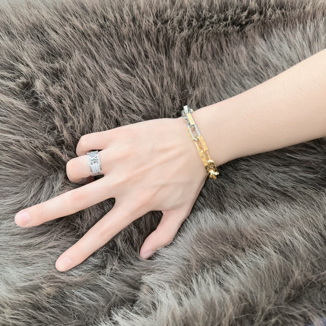 Louis Vuitton Luxury Bracelet | Timeless Design & Boutique-Grade Quality 96