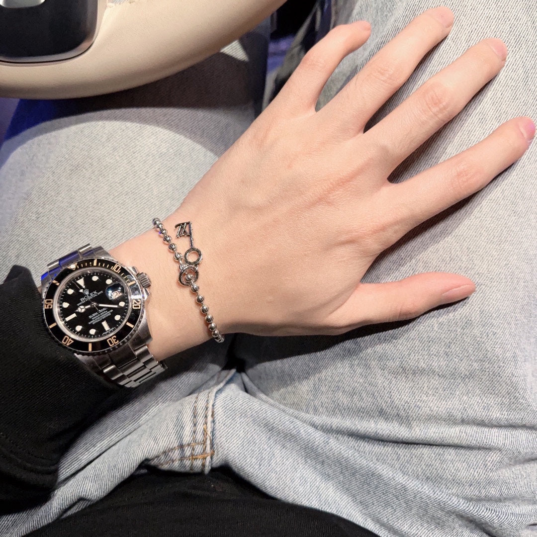 Louis Vuitton Luxury Bracelet | Timeless Design & Boutique-Grade Quality 99