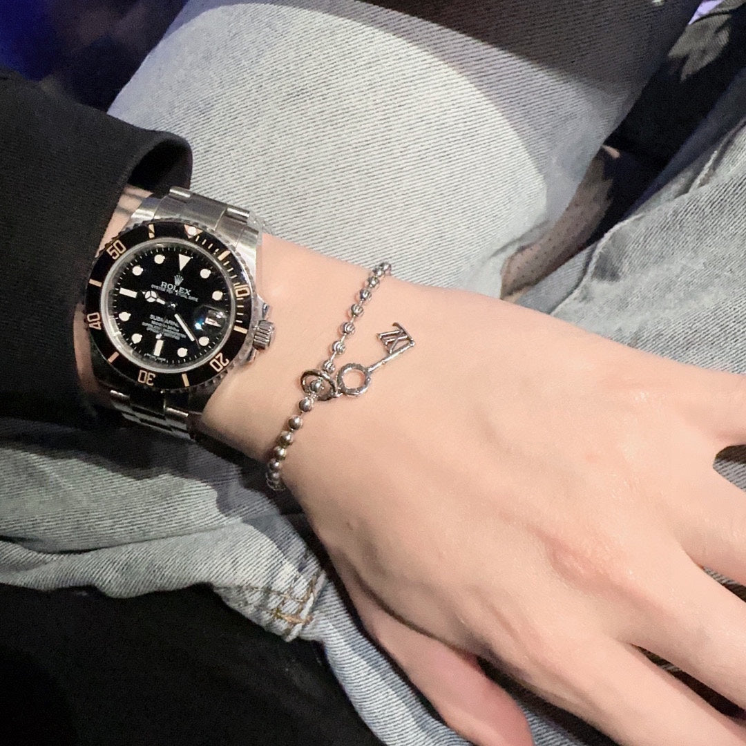 Louis Vuitton Luxury Bracelet | Timeless Design & Boutique-Grade Quality 99