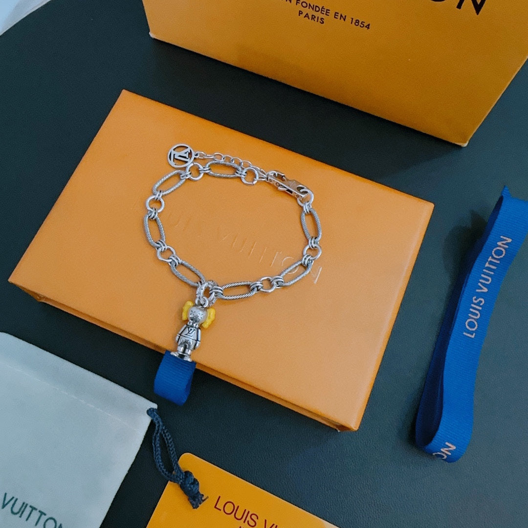 Louis Vuitton Luxury Bracelet | Timeless Design & Boutique-Grade Quality 106