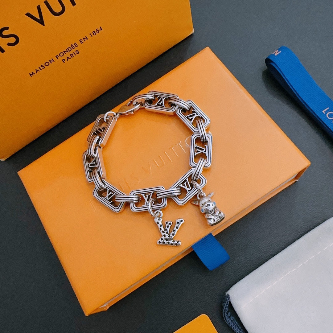 Louis Vuitton Luxury Bracelet | Timeless Design & Boutique-Grade Quality 108