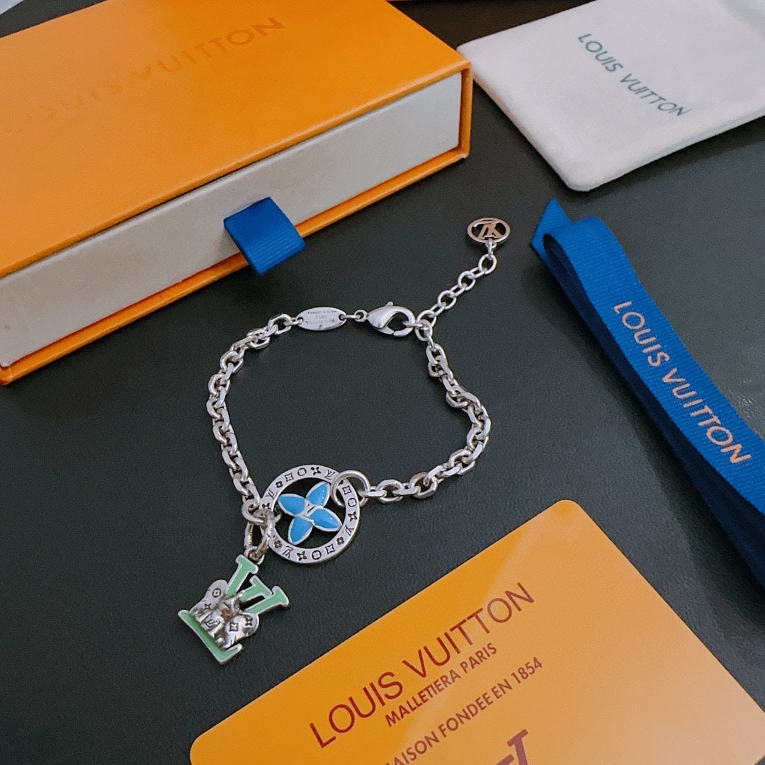 Louis Vuitton Luxury Bracelet | Timeless Design & Boutique-Grade Quality 110