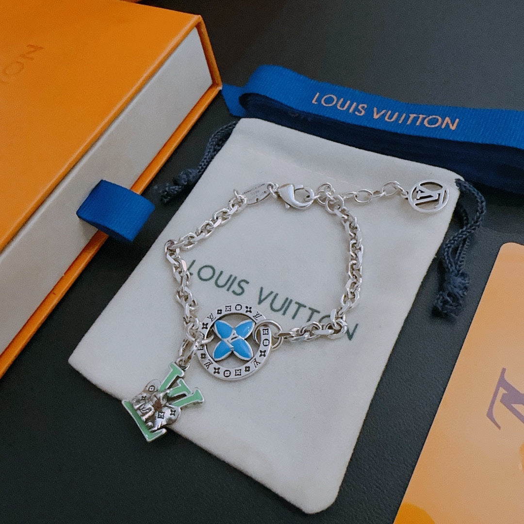 Louis Vuitton Luxury Bracelet | Timeless Design & Boutique-Grade Quality 110