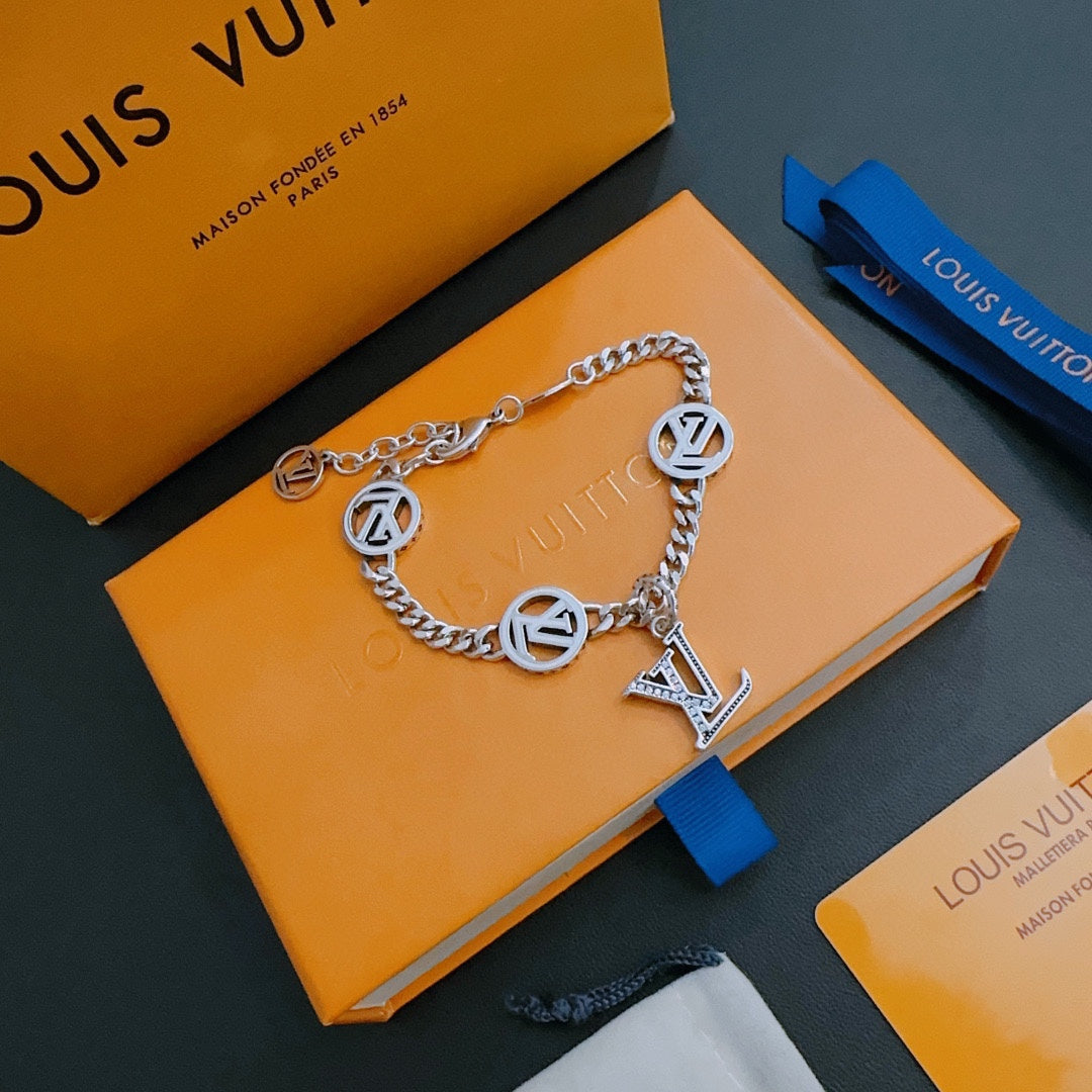 Louis Vuitton Luxury Bracelet | Timeless Design & Boutique-Grade Quality 111