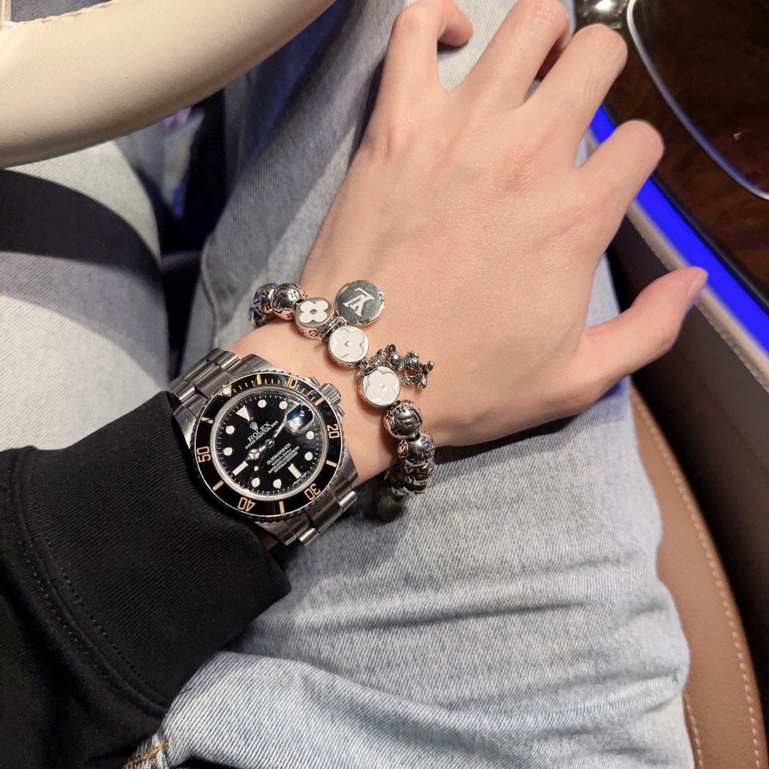 Louis Vuitton Luxury Bracelet | Timeless Design & Boutique-Grade Quality 114