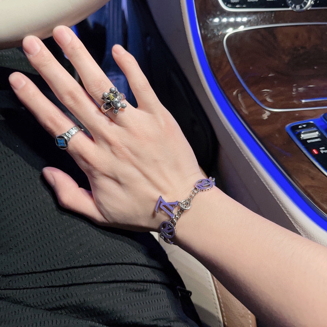 Louis Vuitton Luxury Bracelet | Timeless Design & Boutique-Grade Quality 123