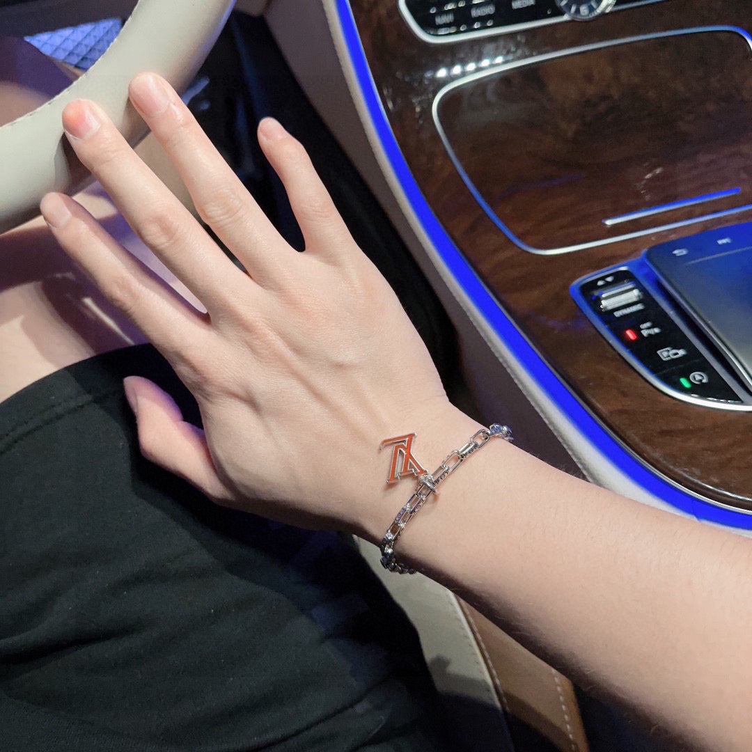 Louis Vuitton Luxury Bracelet | Timeless Design & Boutique-Grade Quality 127