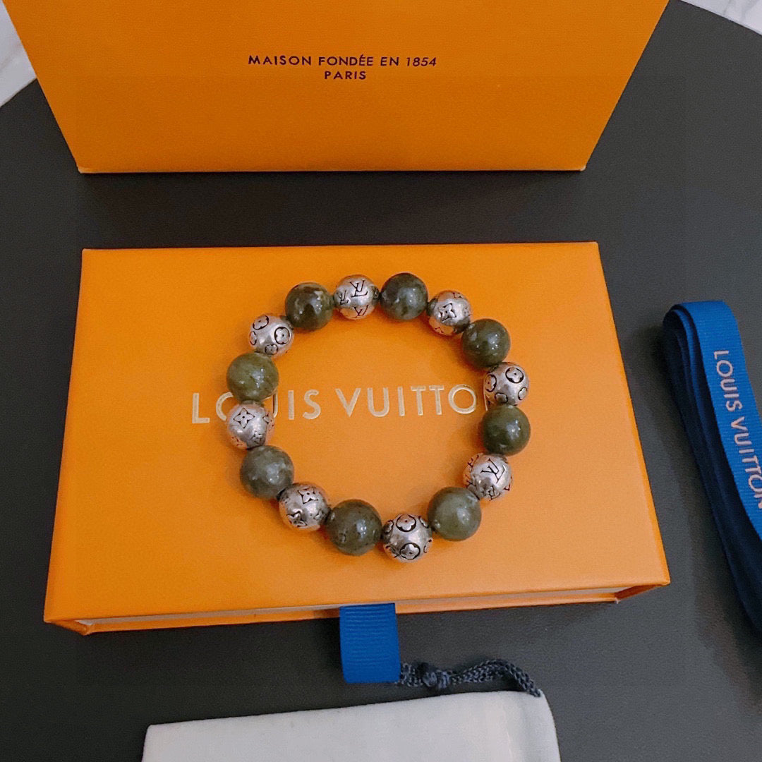 Louis Vuitton Luxury Bracelet | Timeless Design & Boutique-Grade Quality 128