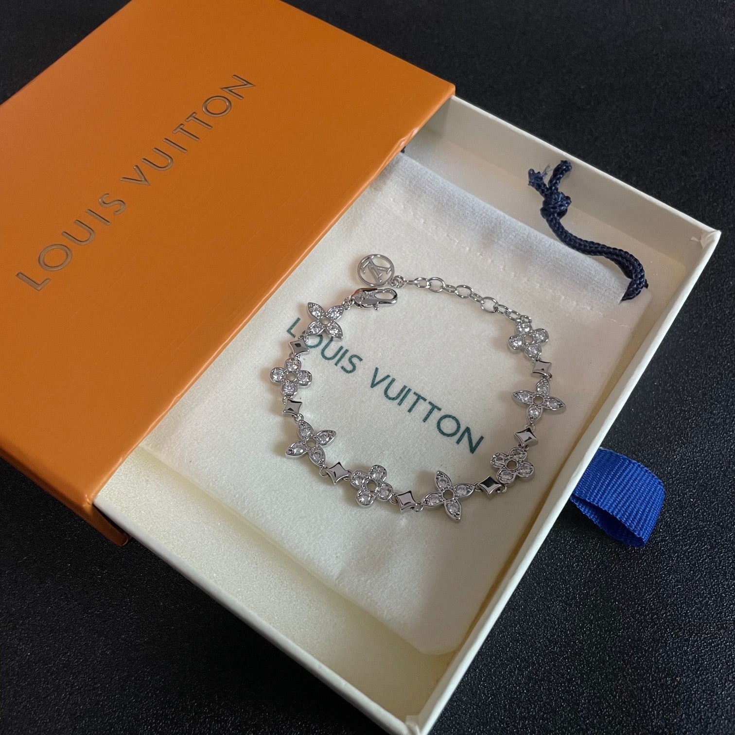 Louis Vuitton Luxury Bracelet | Timeless Design & Boutique-Grade Quality 132