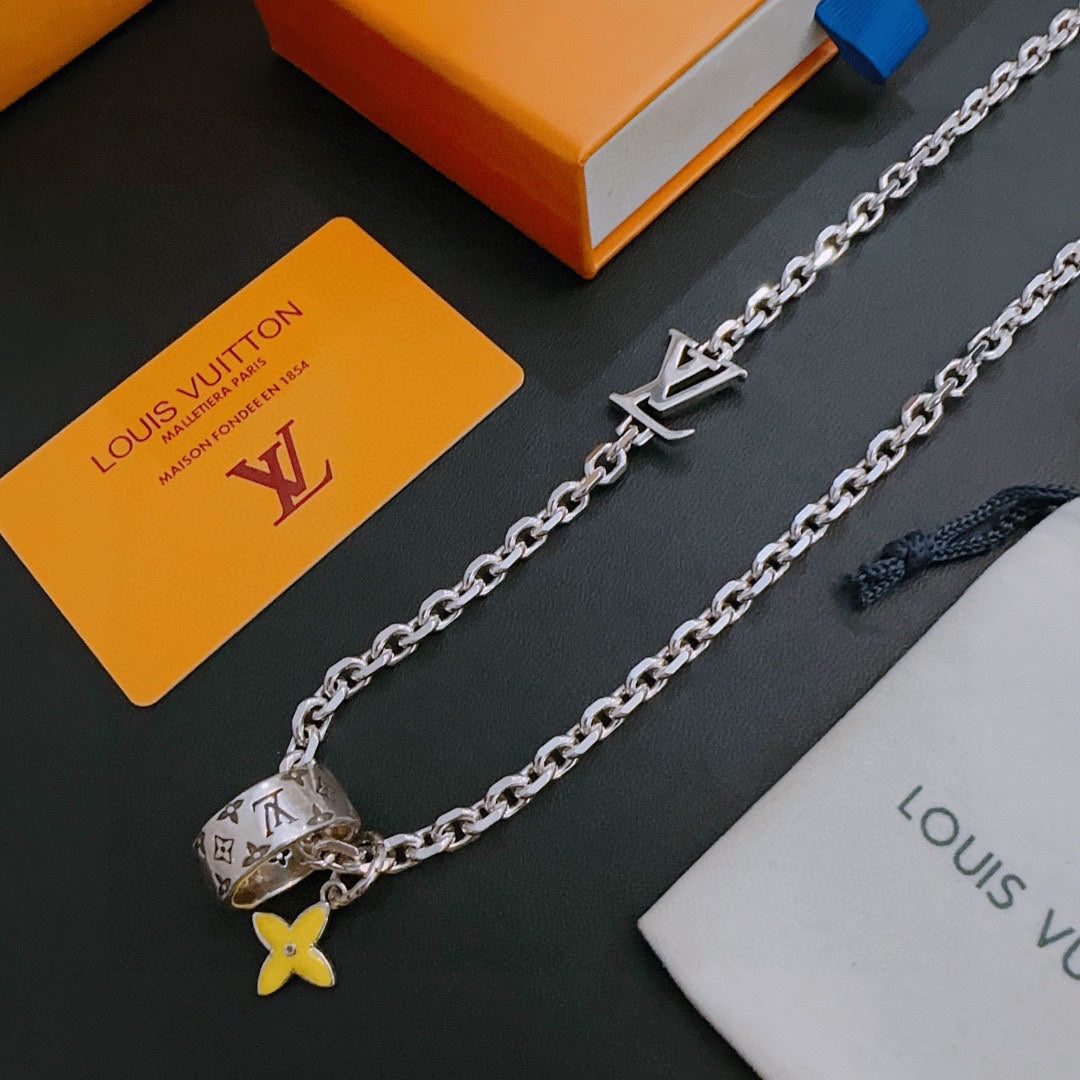 Louis Vuitton Luxury Necklace | Iconic Elegance & Boutique-Grade Quality 03