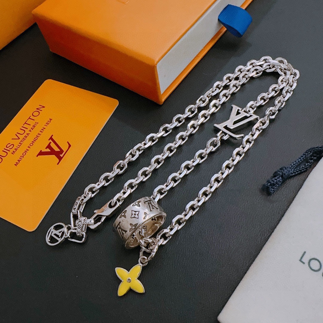 Louis Vuitton Luxury Necklace | Iconic Elegance & Boutique-Grade Quality 03