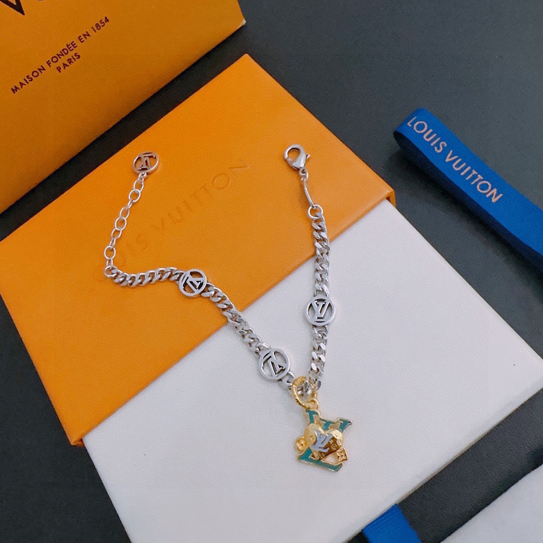 Louis Vuitton Luxury Bracelet | Timeless Design & Boutique-Grade Quality 134