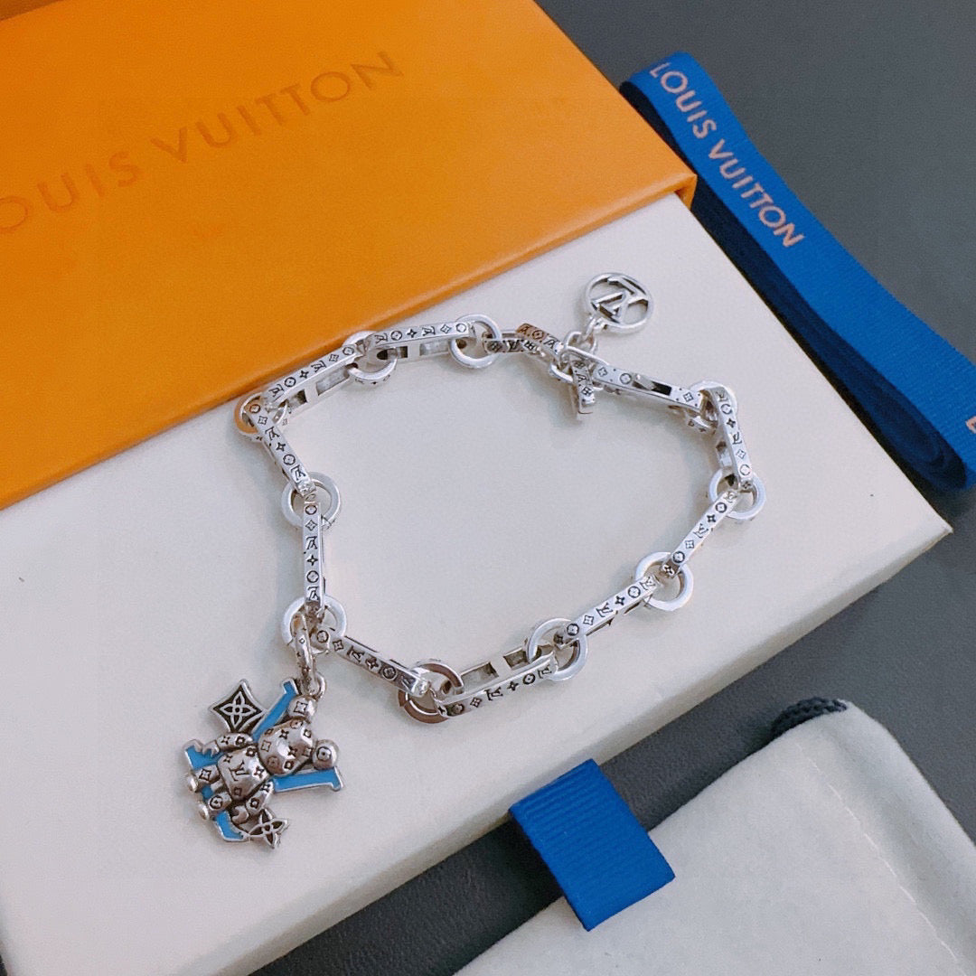 Louis Vuitton Luxury Bracelet | Timeless Design & Boutique-Grade Quality 135