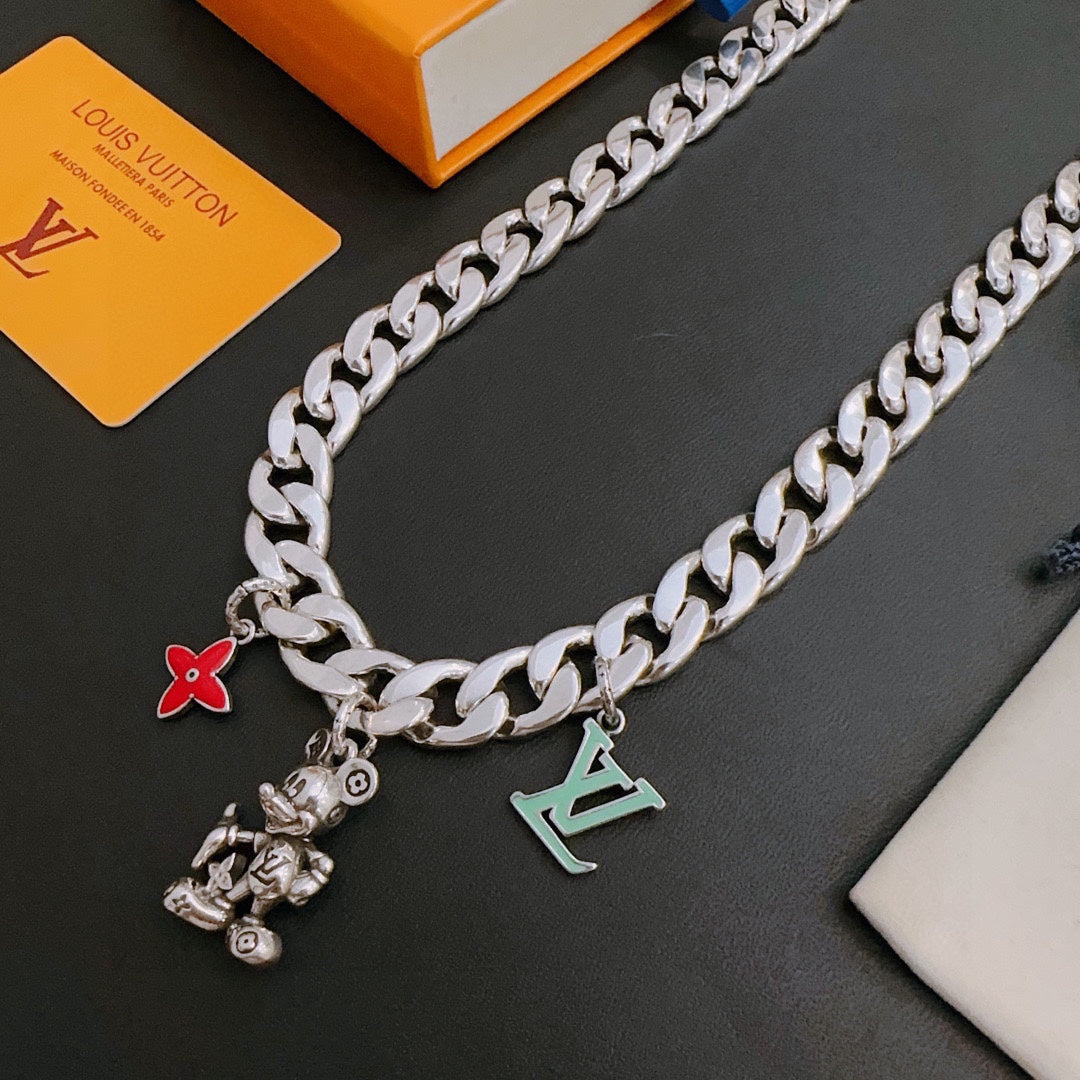 Louis Vuitton Luxury Necklace | Iconic Elegance & Boutique-Grade Quality 04