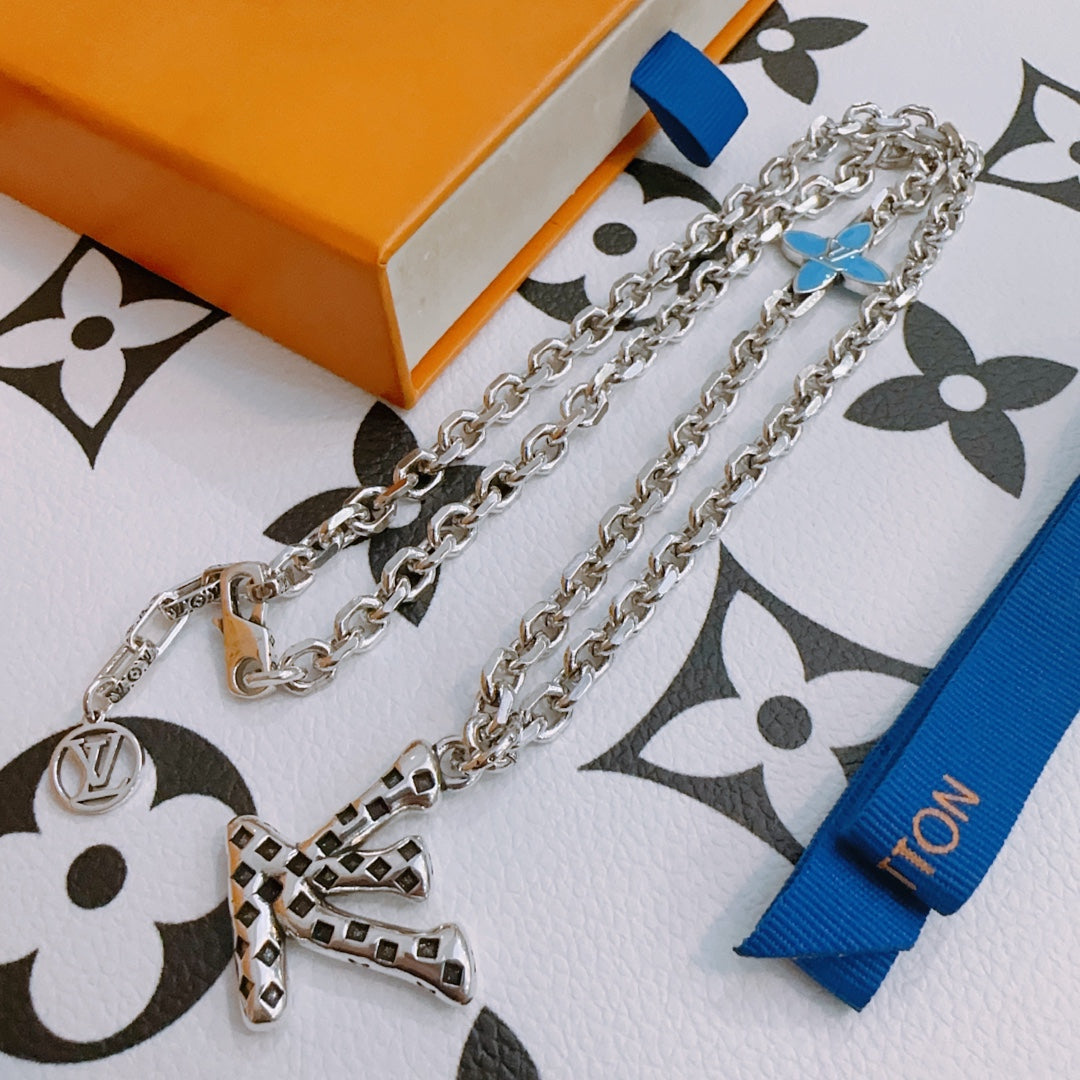 Louis Vuitton Luxury Necklace | Iconic Elegance & Boutique-Grade Quality 09