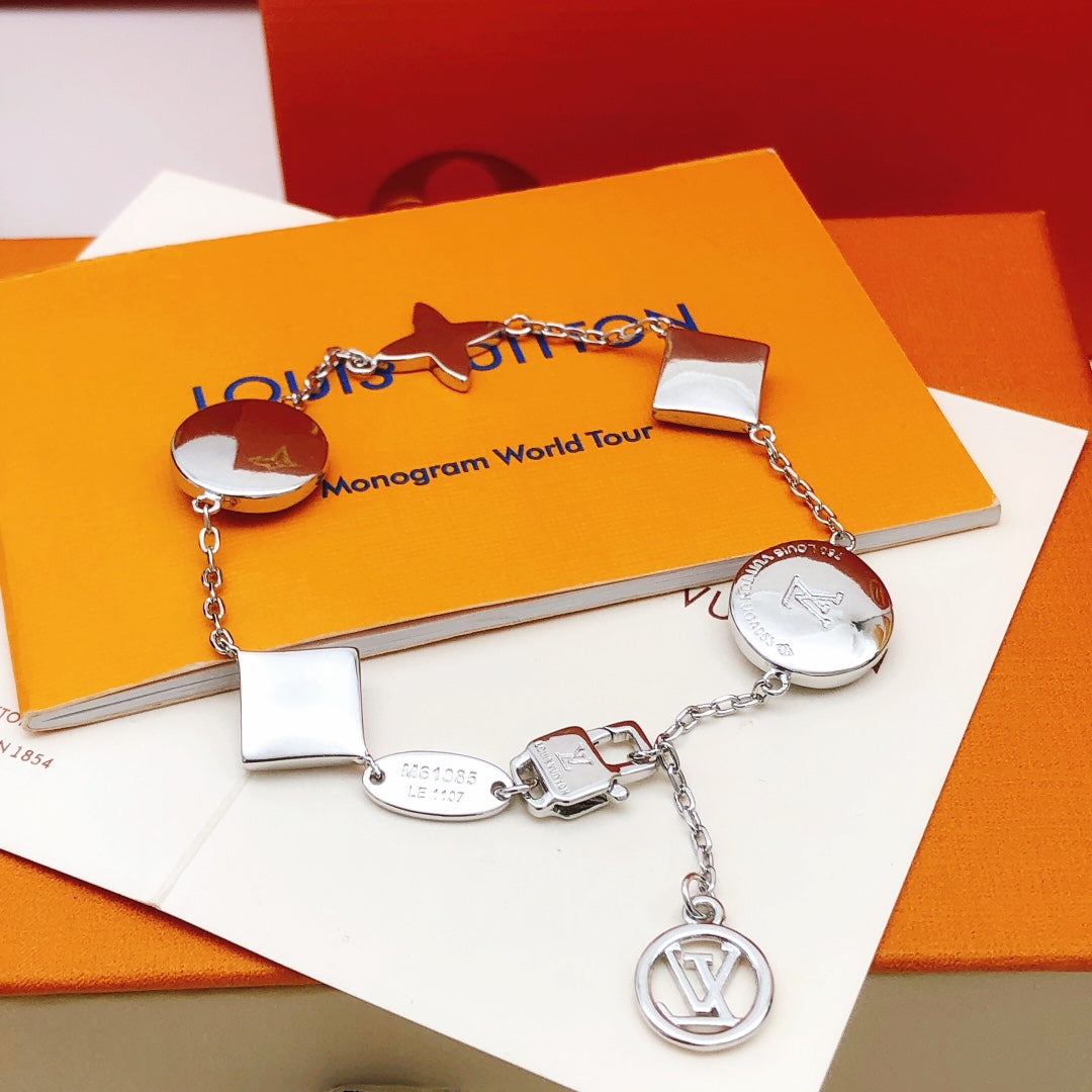 Louis Vuitton Luxury Bracelet | Timeless Design & Boutique-Grade Quality 143