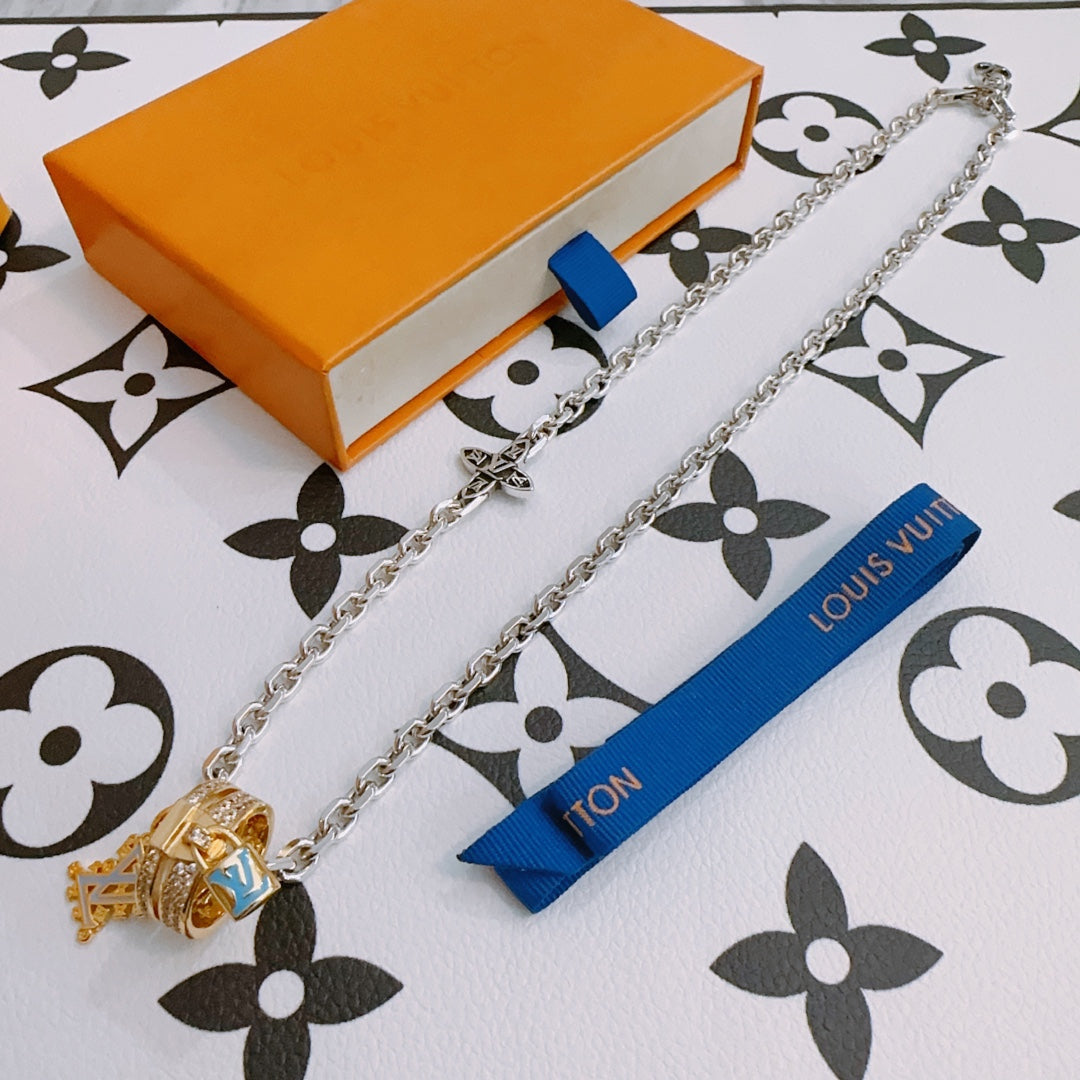 Louis Vuitton Luxury Necklace | Iconic Elegance & Boutique-Grade Quality 10