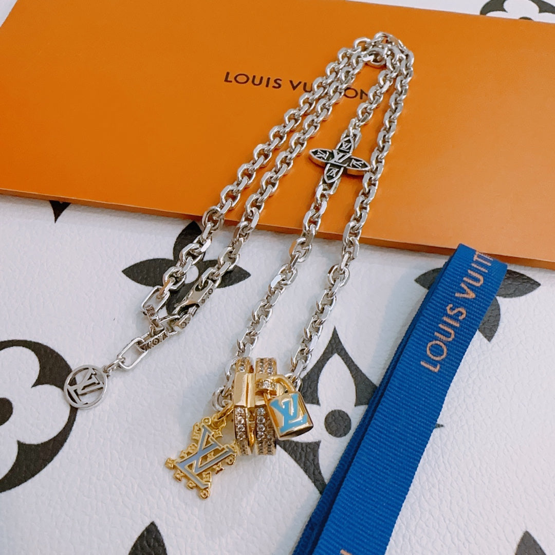 Louis Vuitton Luxury Necklace | Iconic Elegance & Boutique-Grade Quality 10