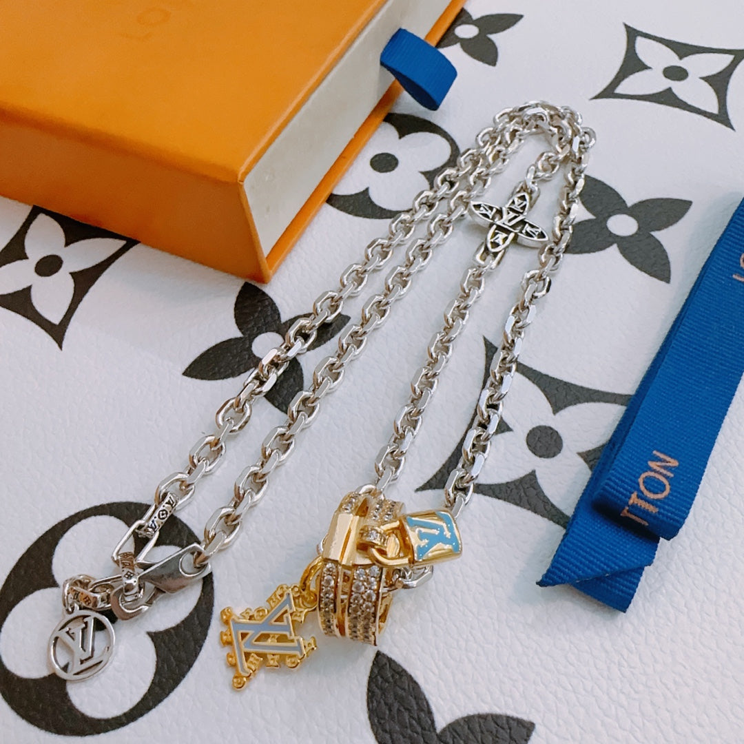 Louis Vuitton Luxury Necklace | Iconic Elegance & Boutique-Grade Quality 10