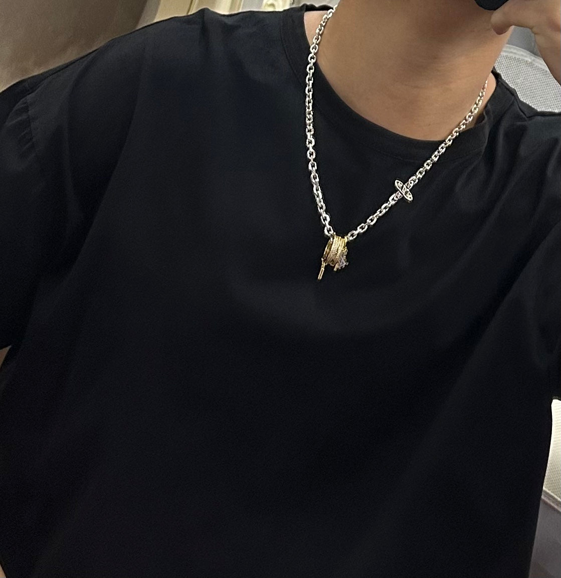 Louis Vuitton Luxury Necklace | Iconic Elegance & Boutique-Grade Quality 10