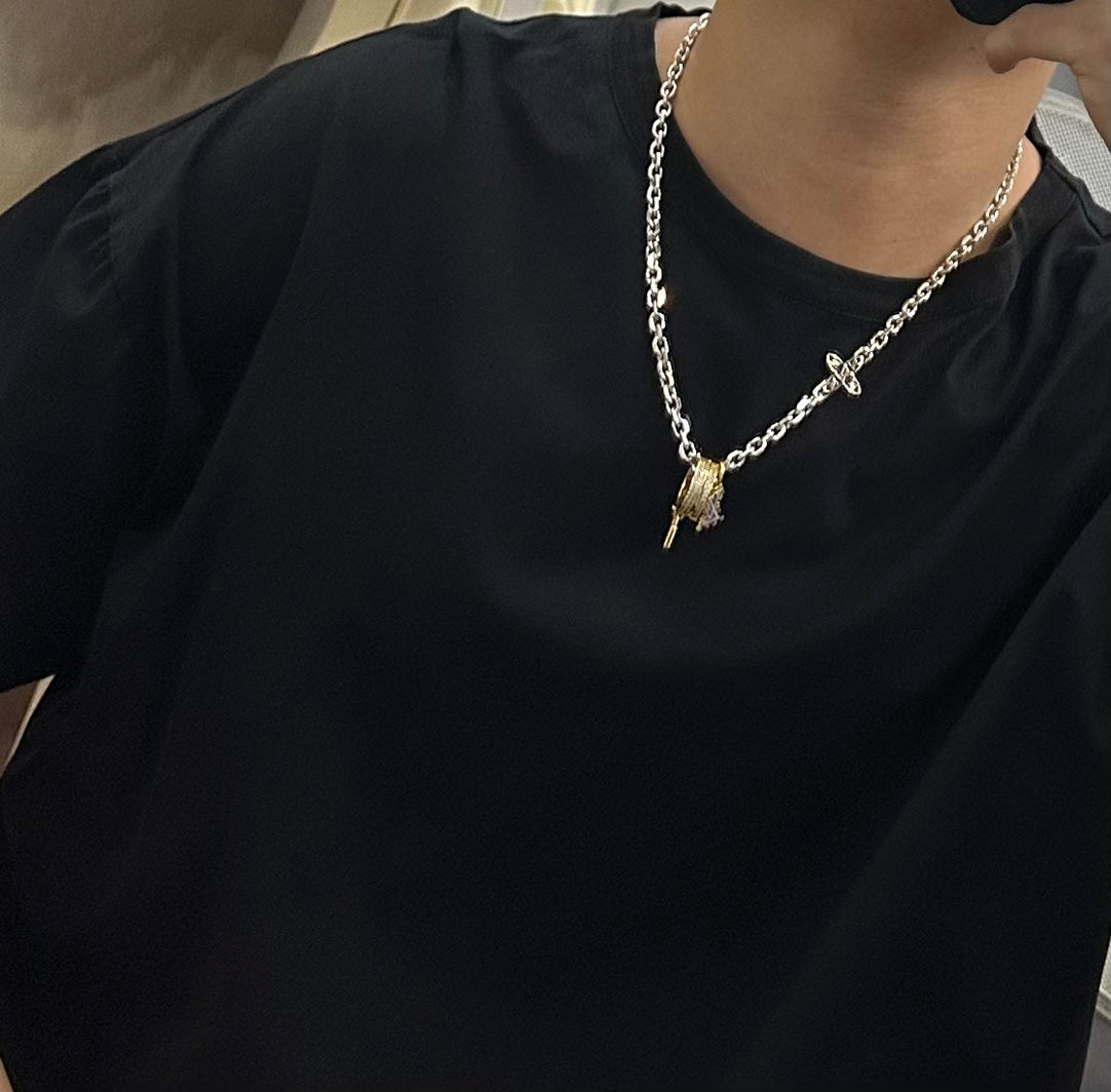 Louis Vuitton Luxury Necklace | Iconic Elegance & Boutique-Grade Quality 10