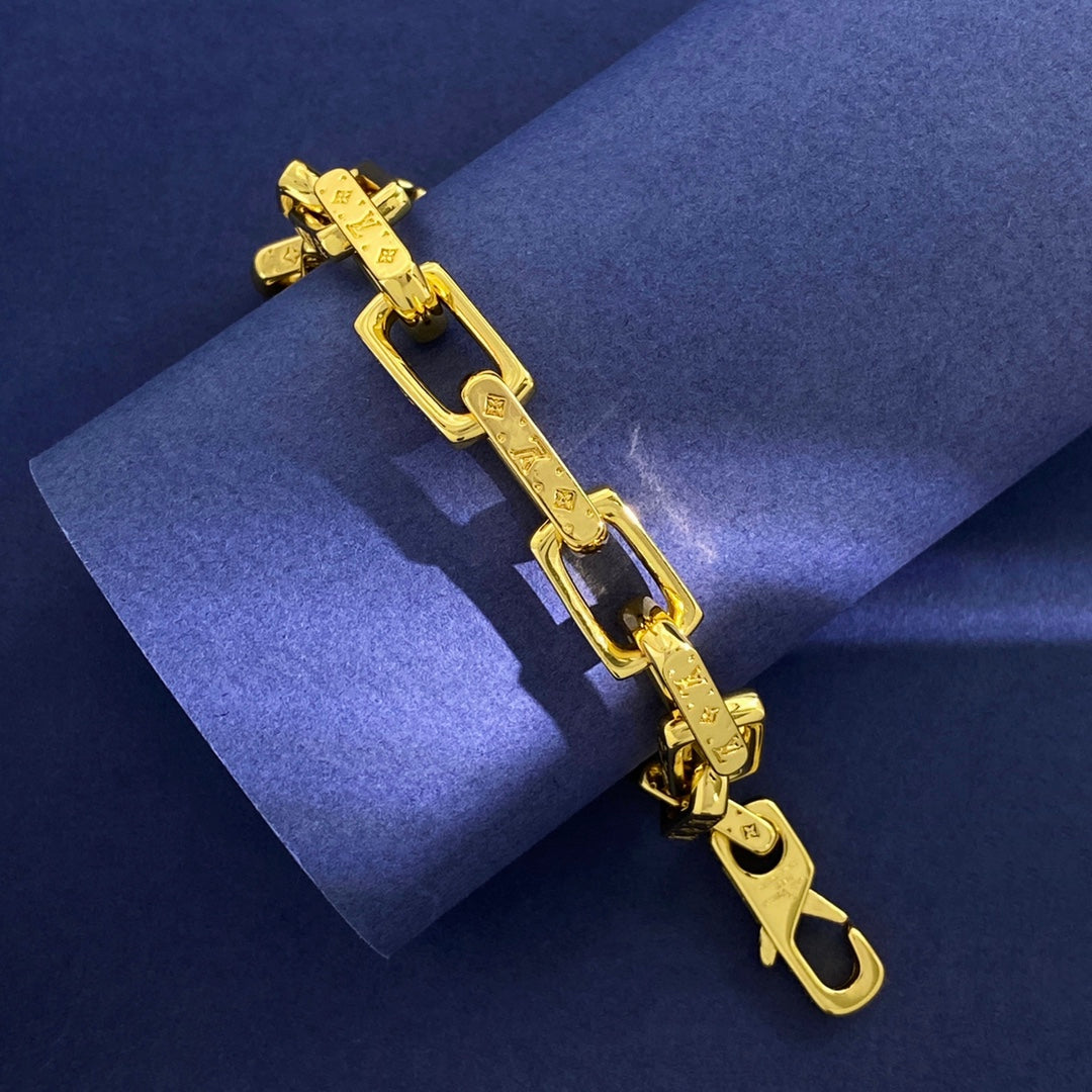 Louis Vuitton Luxury Bracelet | Timeless Design & Boutique-Grade Quality 145