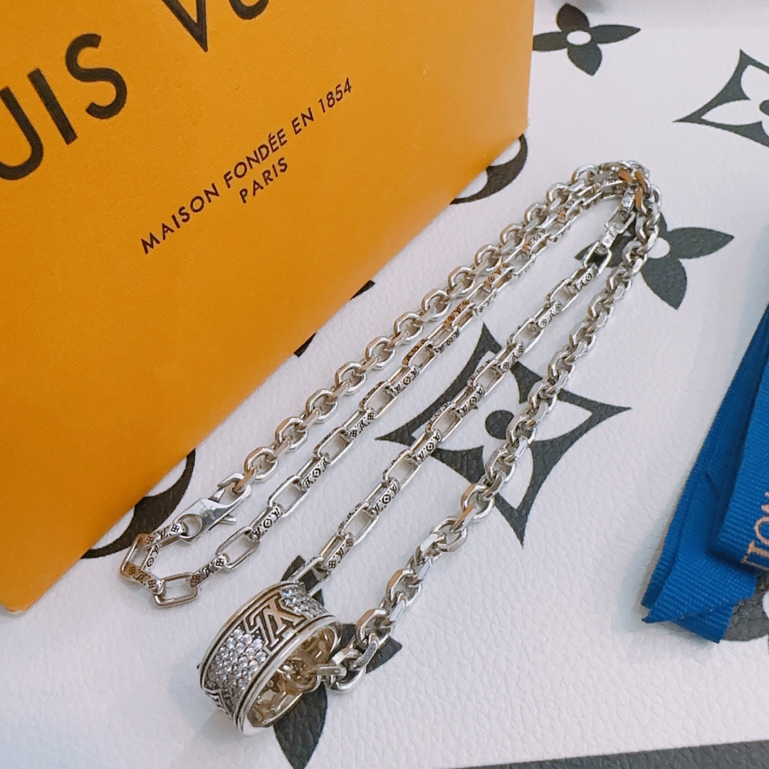Louis Vuitton Luxury Necklace | Iconic Elegance & Boutique-Grade Quality 13