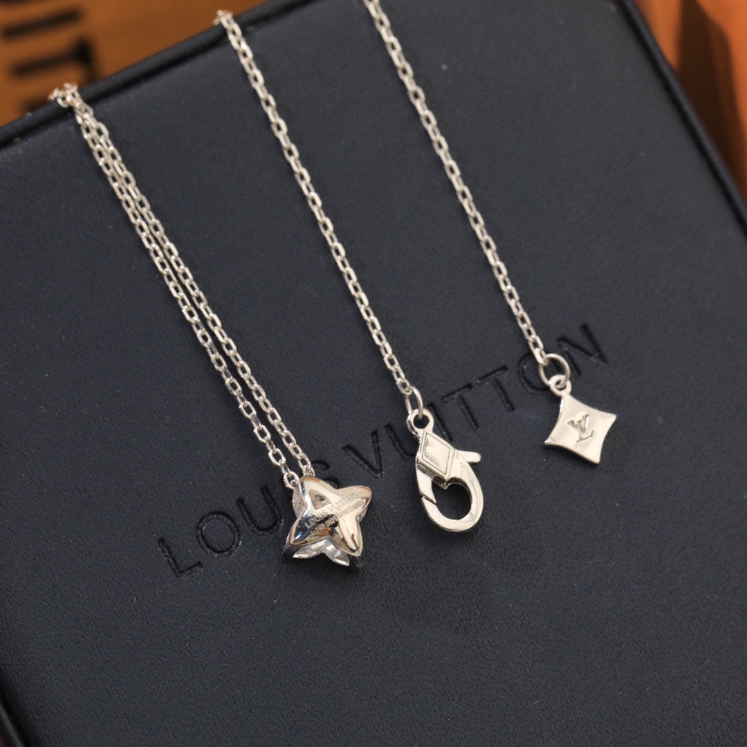 Louis Vuitton Luxury Necklace | Iconic Elegance & Boutique-Grade Quality 15
