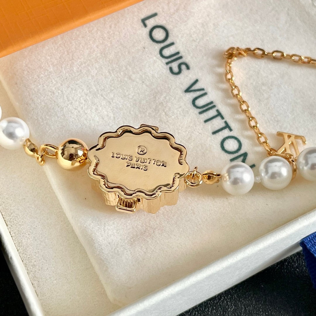 Louis Vuitton Luxury Necklace | Iconic Elegance & Boutique-Grade Quality 17