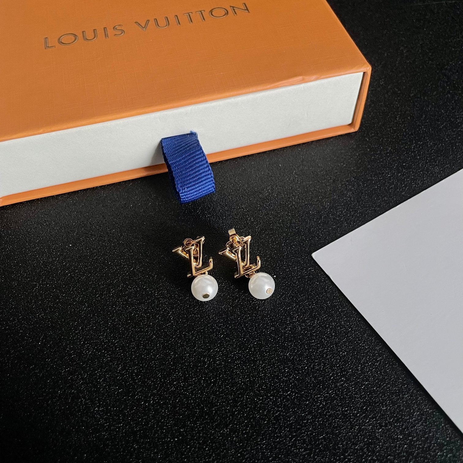 Louis Vuitton Luxury Earrings | Iconic Elegance & Boutique-Grade Quality 07