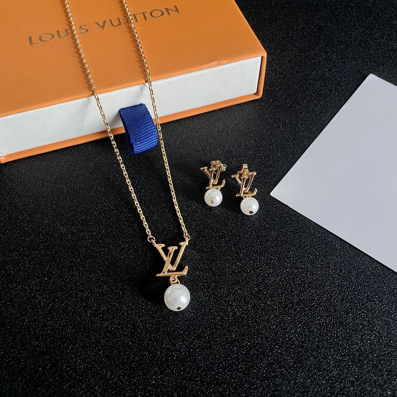 Louis Vuitton Luxury Earrings | Iconic Elegance & Boutique-Grade Quality 07