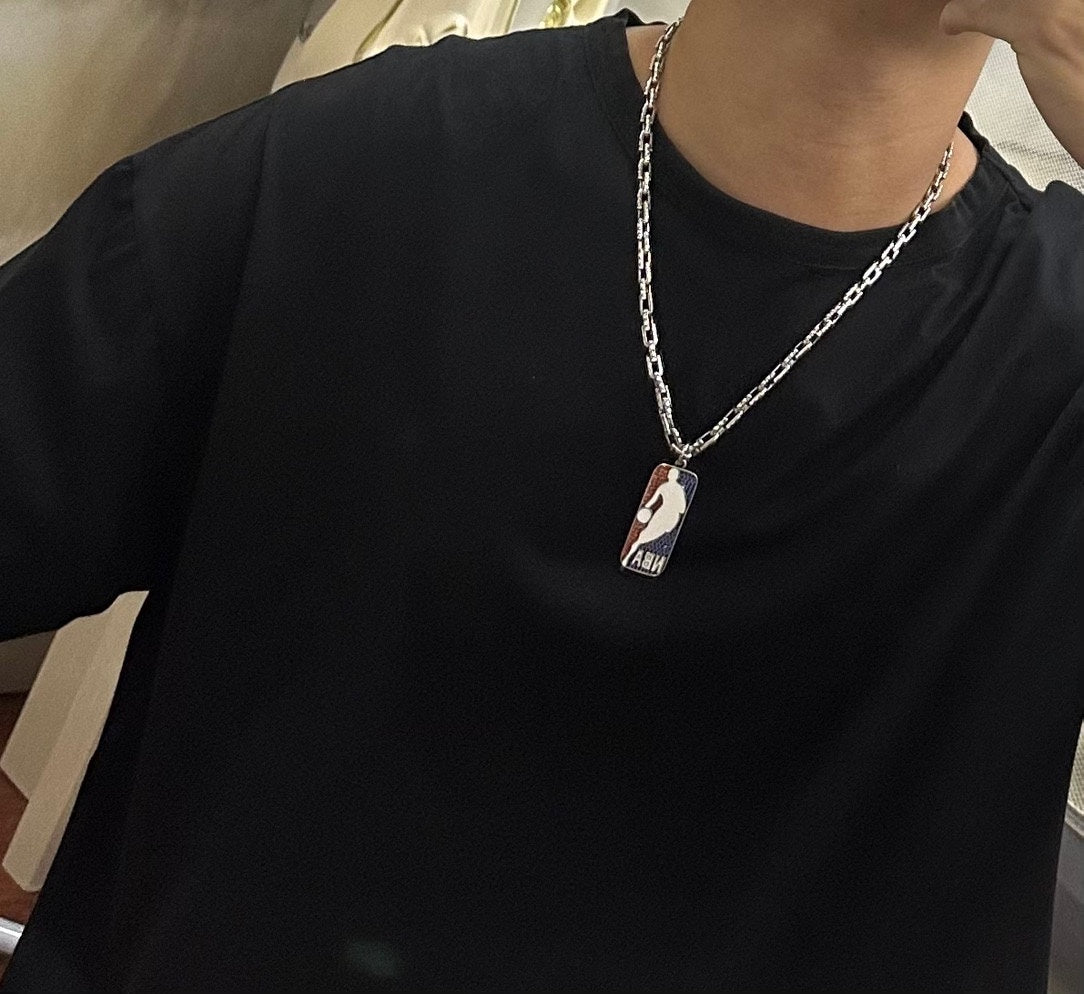 Louis Vuitton Luxury Necklace | Iconic Elegance & Boutique-Grade Quality 18