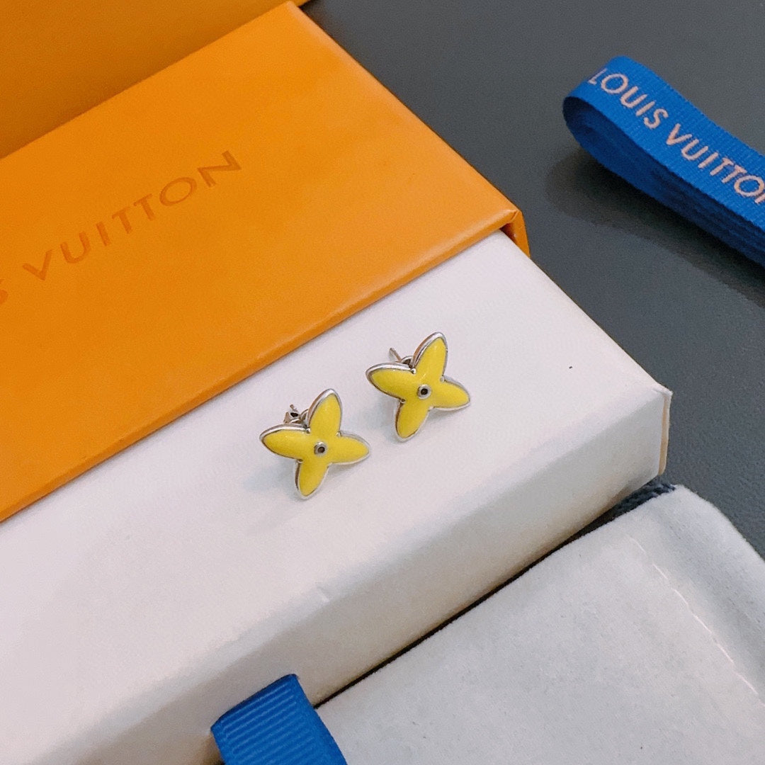 Louis Vuitton Luxury Earrings | Iconic Elegance & Boutique-Grade Quality 09