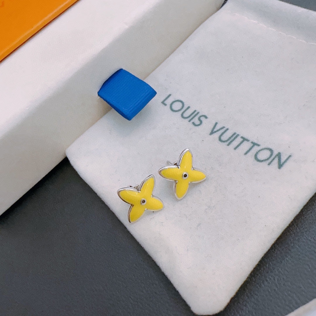 Louis Vuitton Luxury Earrings | Iconic Elegance & Boutique-Grade Quality 09