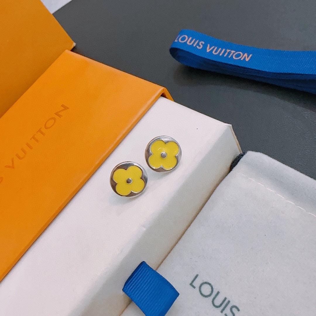 Louis Vuitton Luxury Earrings | Iconic Elegance & Boutique-Grade Quality 10