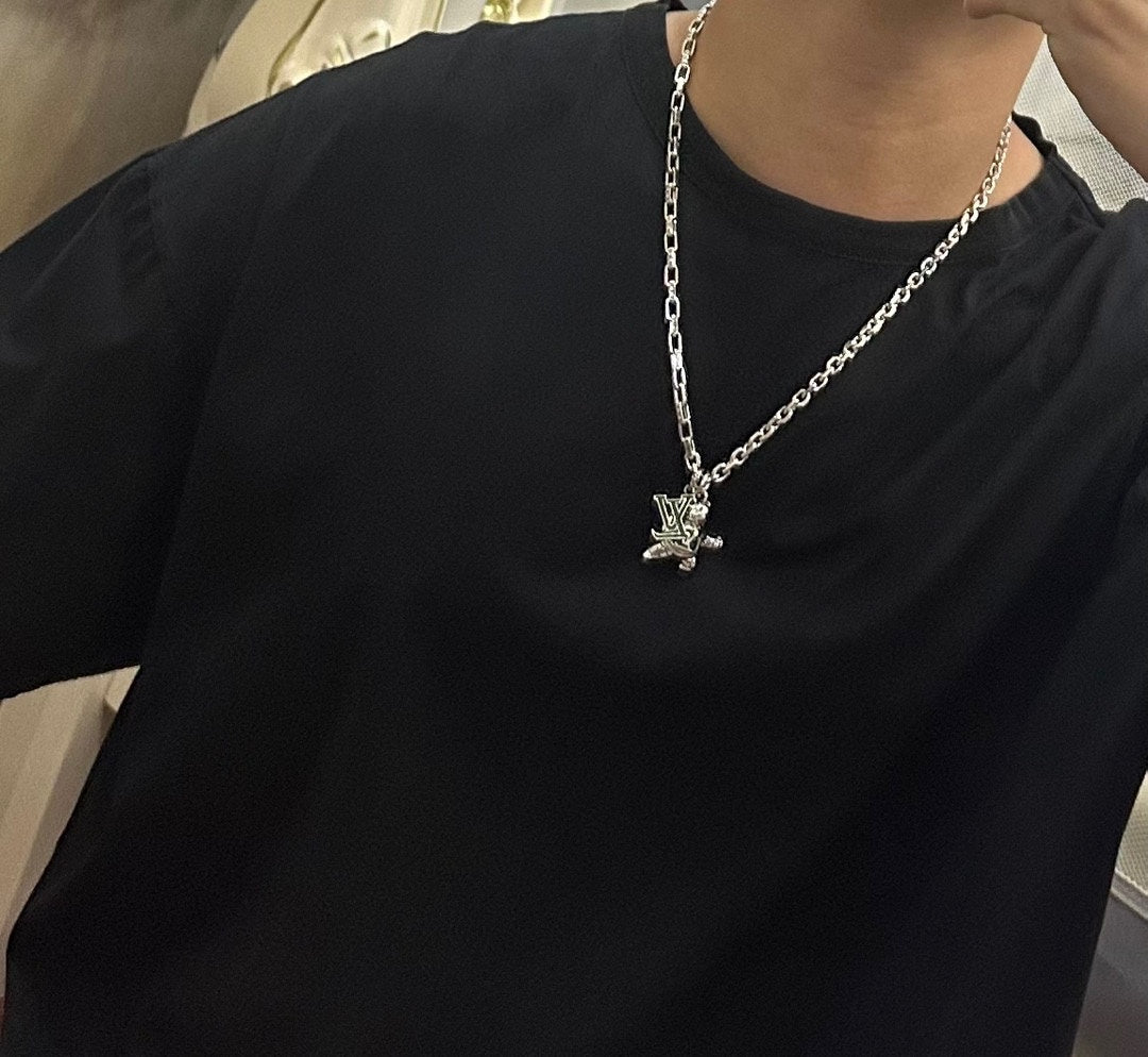 Louis Vuitton Luxury Necklace | Iconic Elegance & Boutique-Grade Quality 20