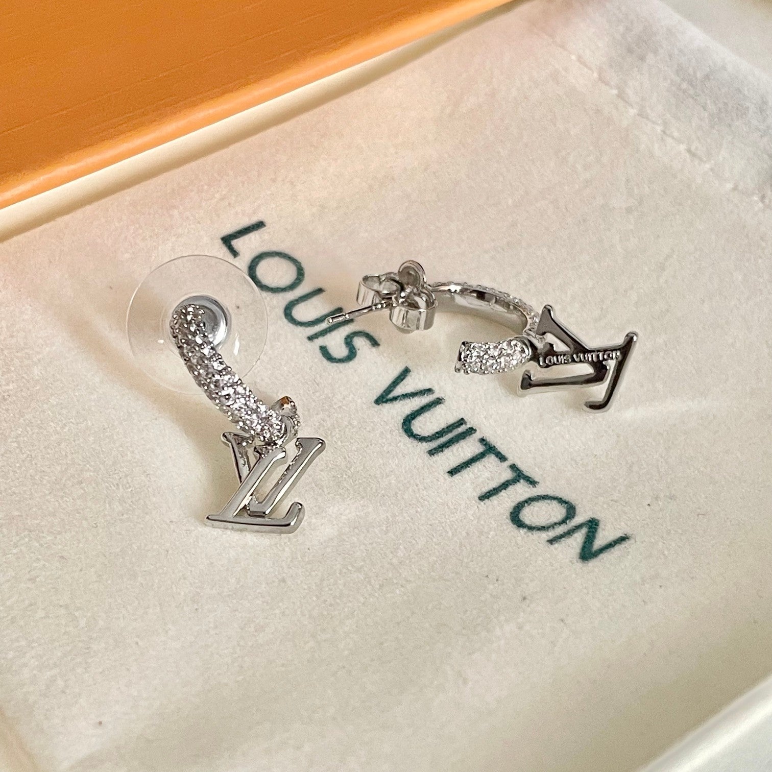 Louis Vuitton Luxury Earrings | Iconic Elegance & Boutique-Grade Quality 12