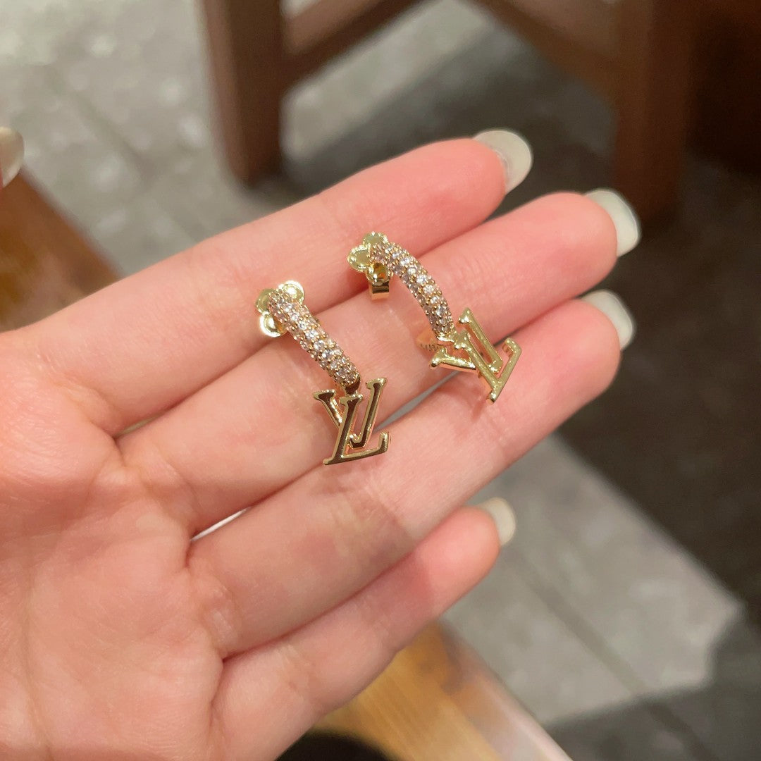 Louis Vuitton Luxury Earrings | Iconic Elegance & Boutique-Grade Quality 13