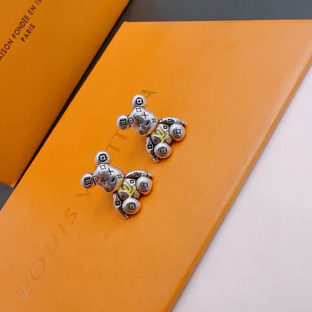 Louis Vuitton Luxury Earrings | Iconic Elegance & Boutique-Grade Quality 20