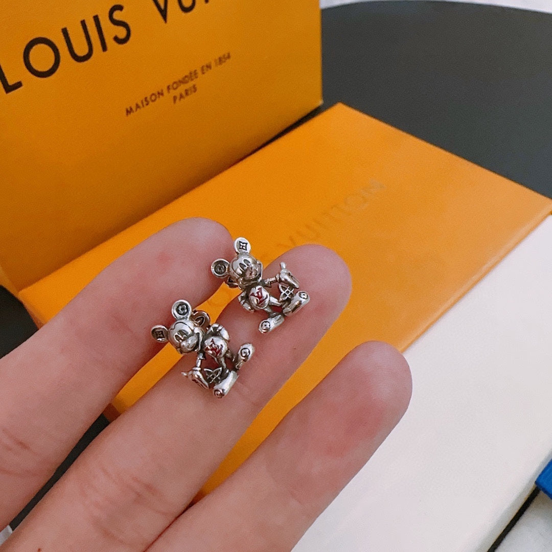 Louis Vuitton Luxury Earrings | Iconic Elegance & Boutique-Grade Quality 22