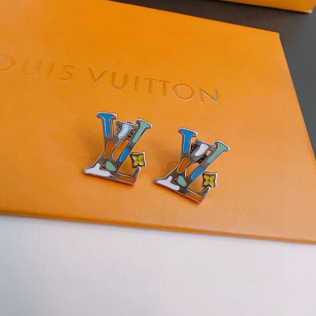 Louis Vuitton Luxury Earrings | Iconic Elegance & Boutique-Grade Quality 25