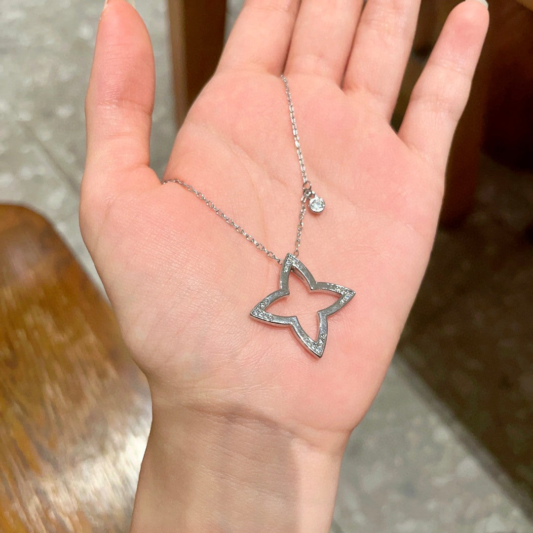 Louis Vuitton Luxury Necklace | Iconic Elegance & Boutique-Grade Quality 31