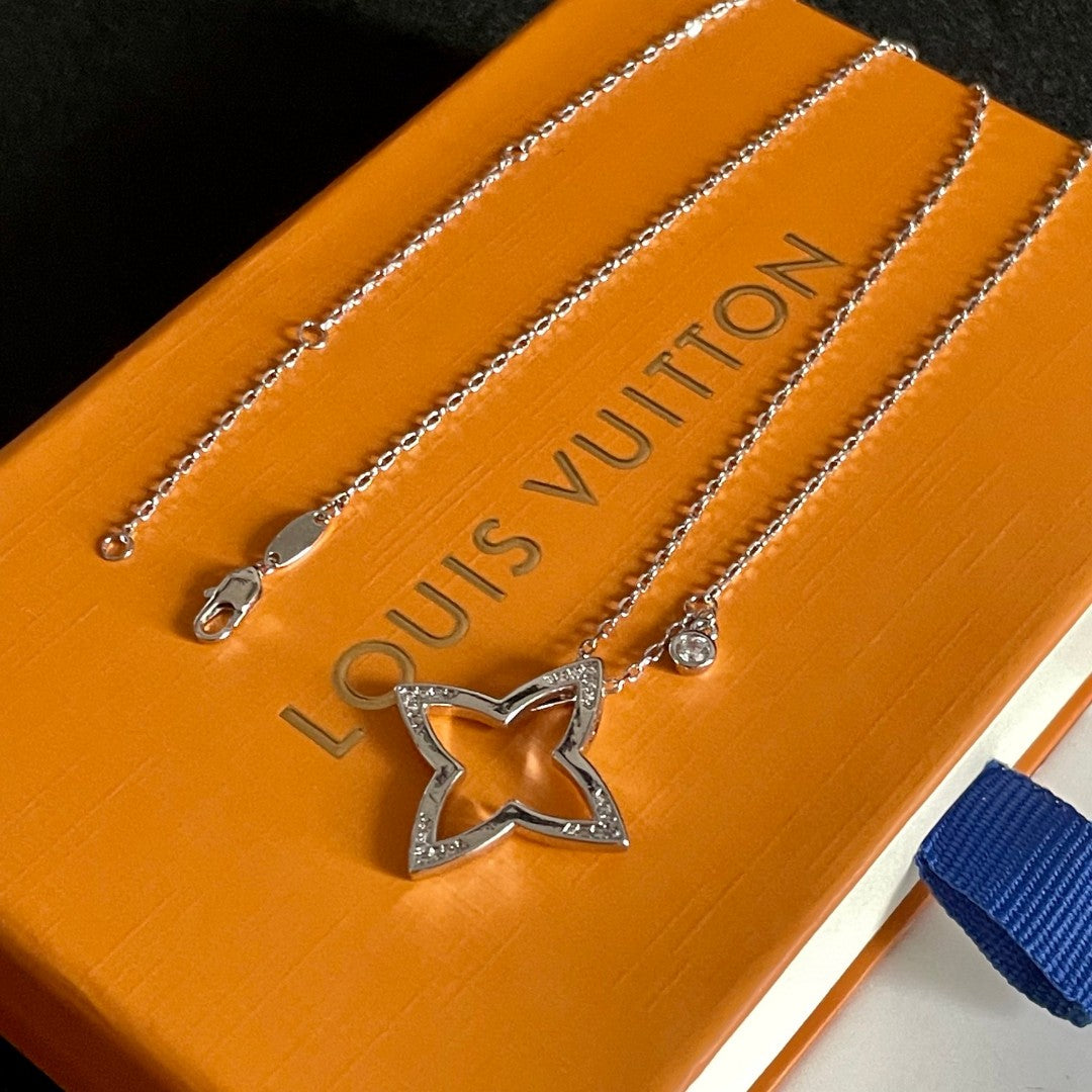Louis Vuitton Luxury Necklace | Iconic Elegance & Boutique-Grade Quality 31
